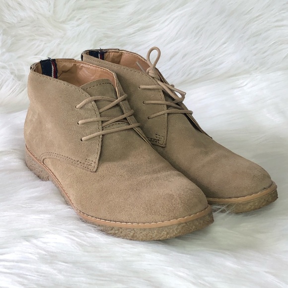 tommy hilfiger chukka boots